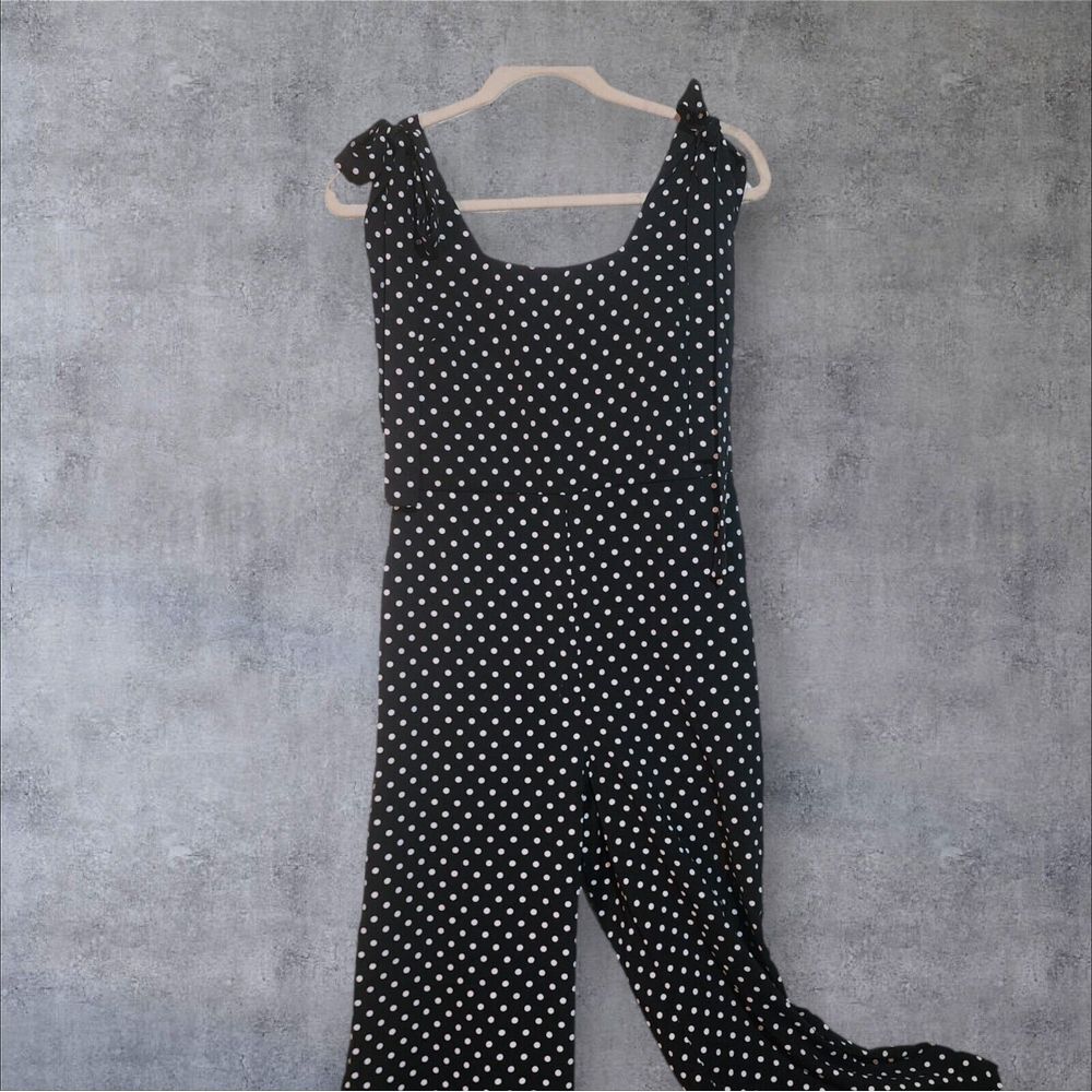 Beautiful MASSIMO FABBRO ITALY‎ Polka Dot Jumpsuit Size 2 Flowy & Soft